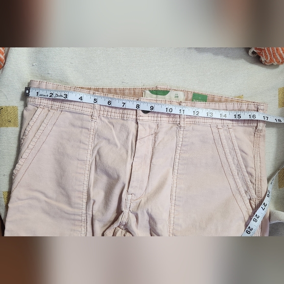 Anthropologie The Wanderer Light Pink Cargo Pants/Capri - Picture 2 of 4